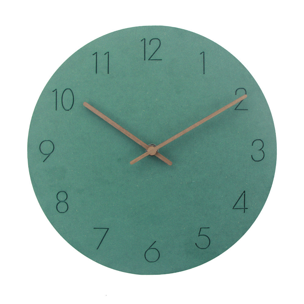 Minimalistische Wanduhr – lautlos und modern fürs Wohnzimmer