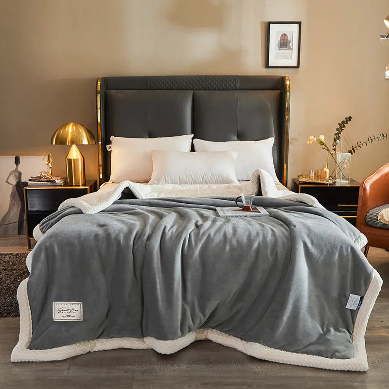 Fleece Decke 150x200 cm – weiche Wohndecke für zwei Personen