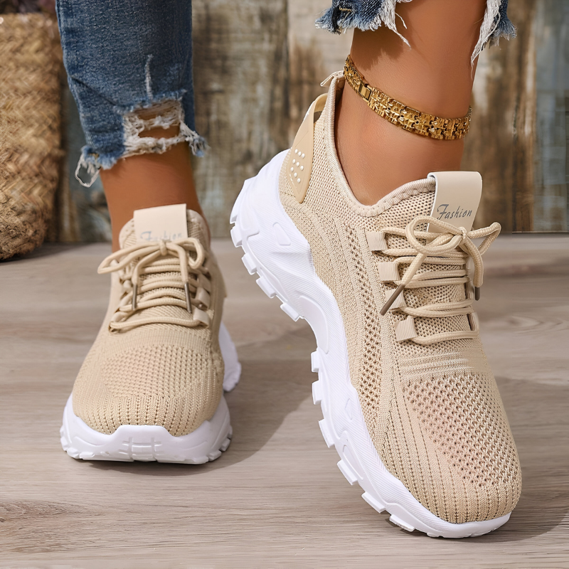 Komfortable Sneaker mit stützendem Fußbett für ganztägiges Wohlbefinden