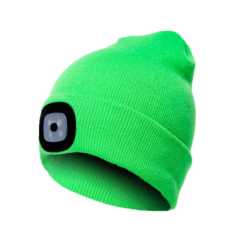 Beanie Mütze mit LED-Licht – warm und beleuchtet für draußen