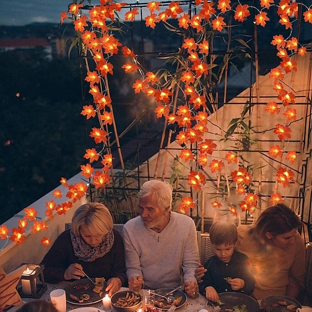 LED Ahornblatt Lichterkette warmweiß 1,5m USB & batteriebetrieben