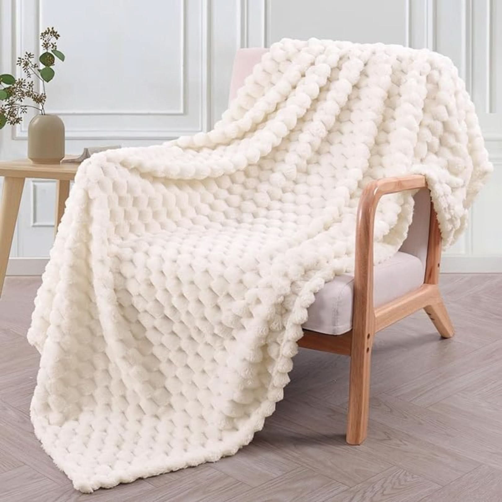 Kuscheldecke ultraweich – Ganzjahresdecke für Sofa und Bett