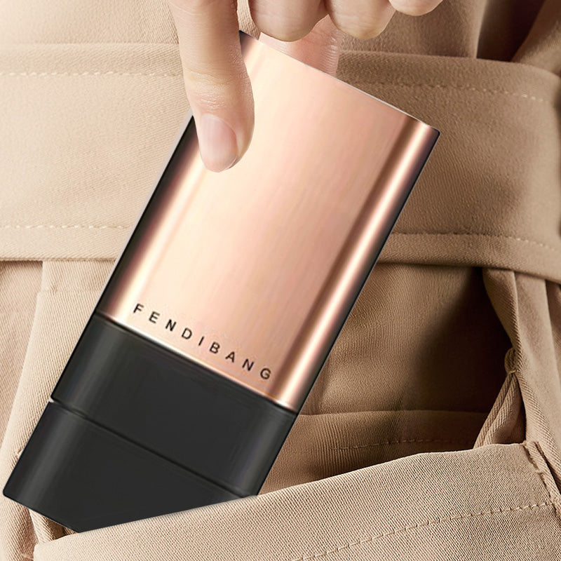 Foundation-Stick mit integriertem Pinsel – Mattes Finish für unterwegs