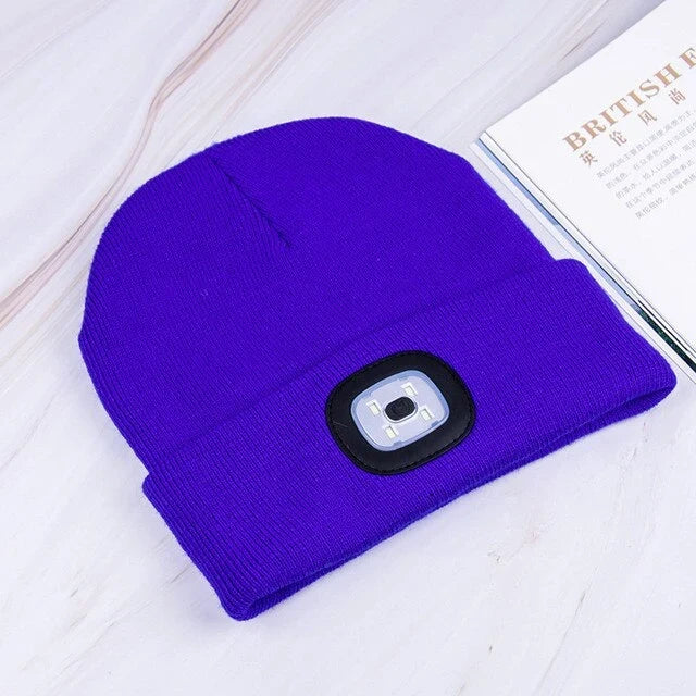 Beanie Mütze mit LED-Licht – warm und beleuchtet für draußen