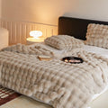 Gewichtsdecke mit Kunstfell und Chunky Knit Design