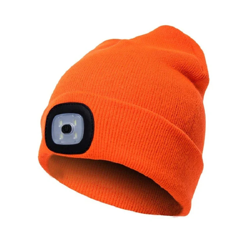 Beanie Mütze mit LED-Licht – warm und beleuchtet für draußen