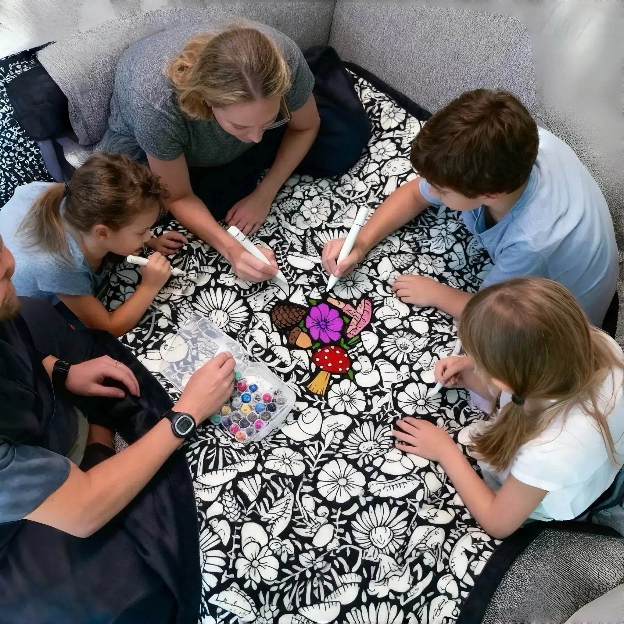 DIY Maldecke zum Selbstgestalten mit 24 Filzstiften - 150x125cm