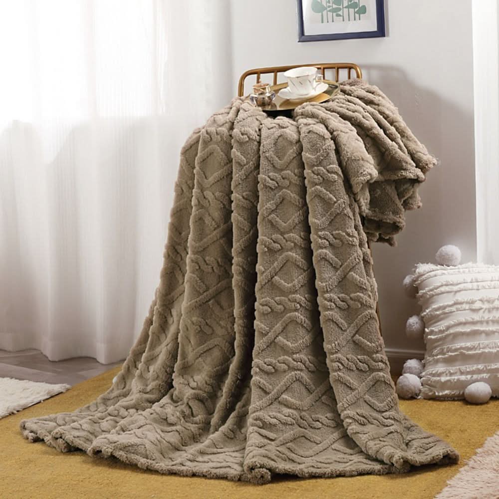 Flauschige Fleece-Decke mit 3D-Design – weich und wärmend