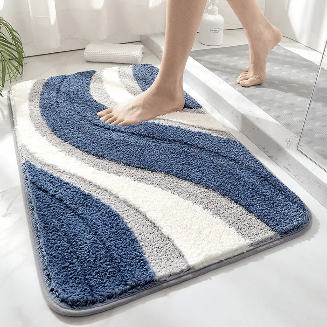 Ultraweiche Badematte aus Mikrofaser – rutschfest & saugfähig