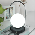 Kabellose Kugellampe mit Akku – minimalistisches Design