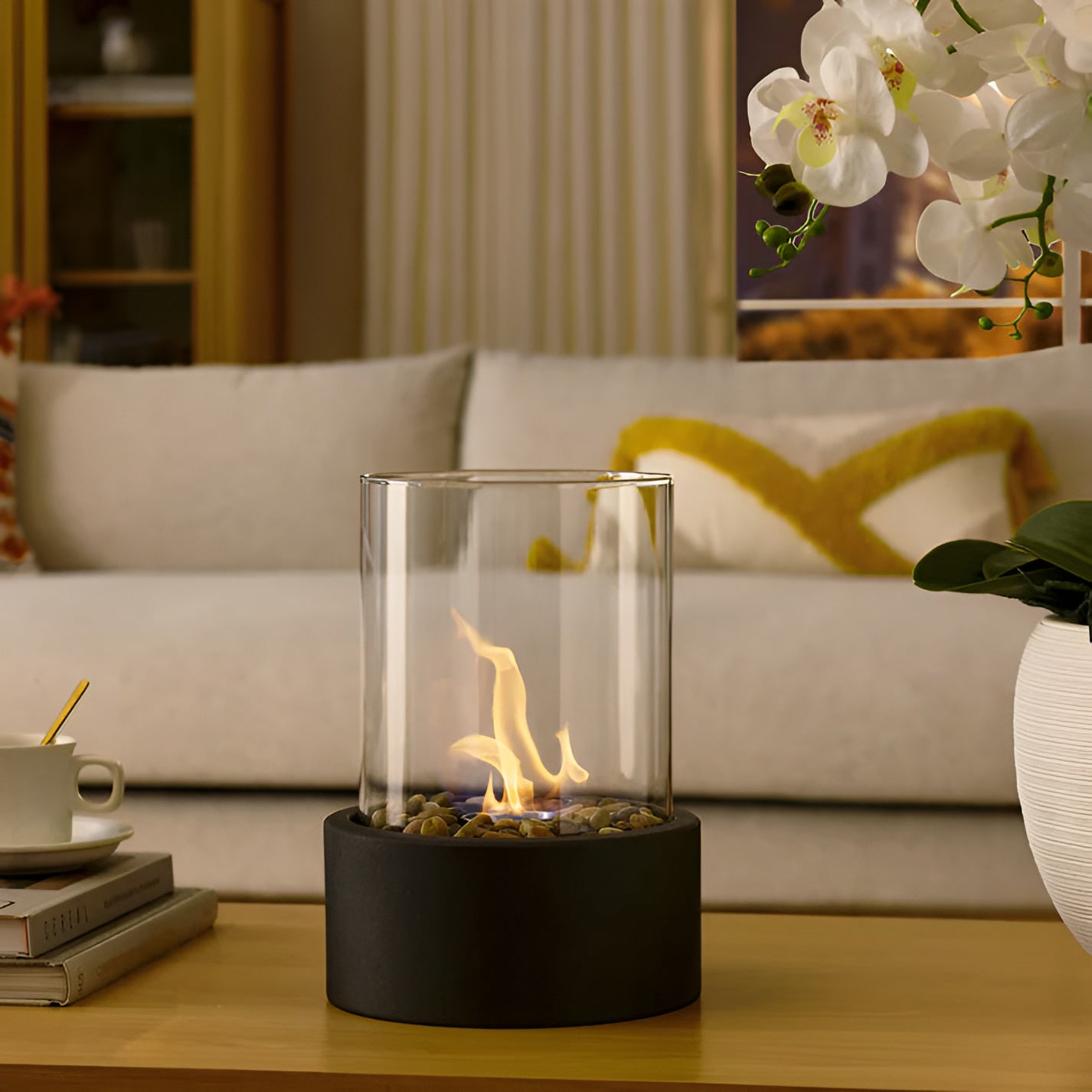 Tischkamin mit Glaszylinder – Bioethanol Tischfeuer für drinnen und draußen