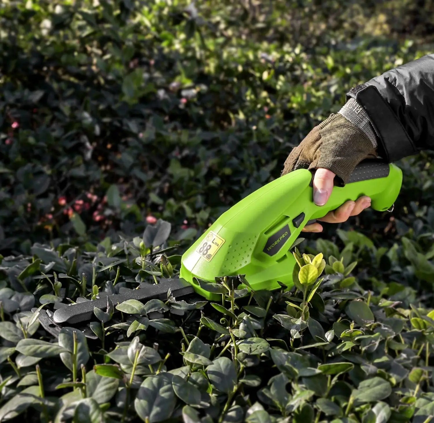 Akku Heckenschere mit Grasschere - 2 in 1 Gartenschere kabellos