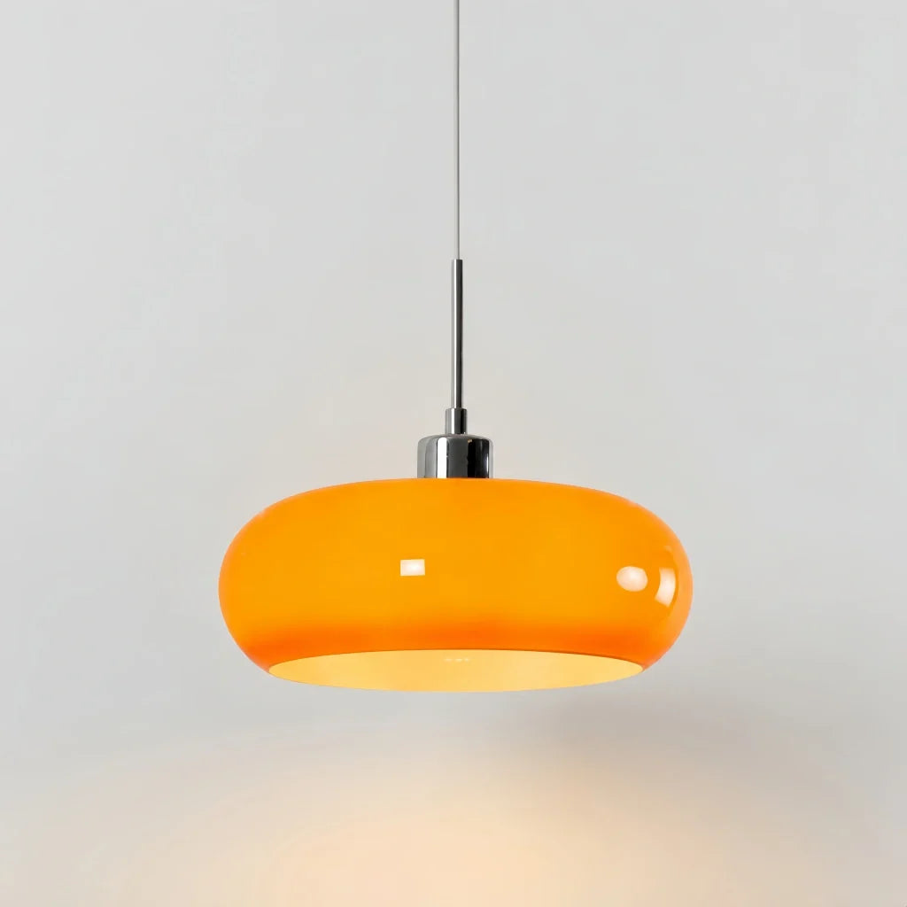 Glas-Pendelleuchte im Bauhaus-Stil für moderne Innenräume