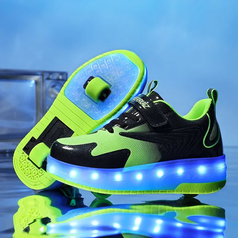 Kinderschuhe mit ausklappbaren Rollen und leuchtender LED-Sohle