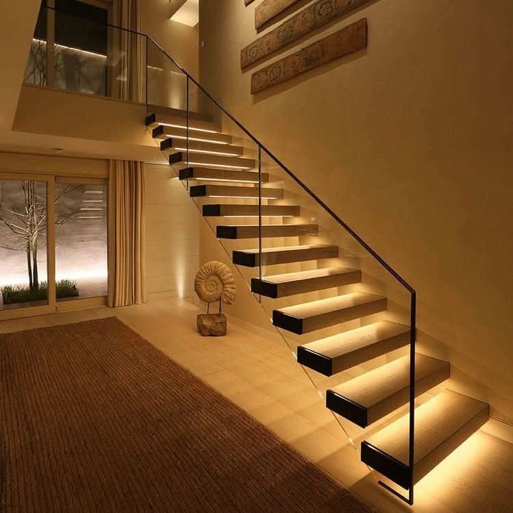 Kabellose LED-Lichtleiste mit Bewegungssensor für Innenräume