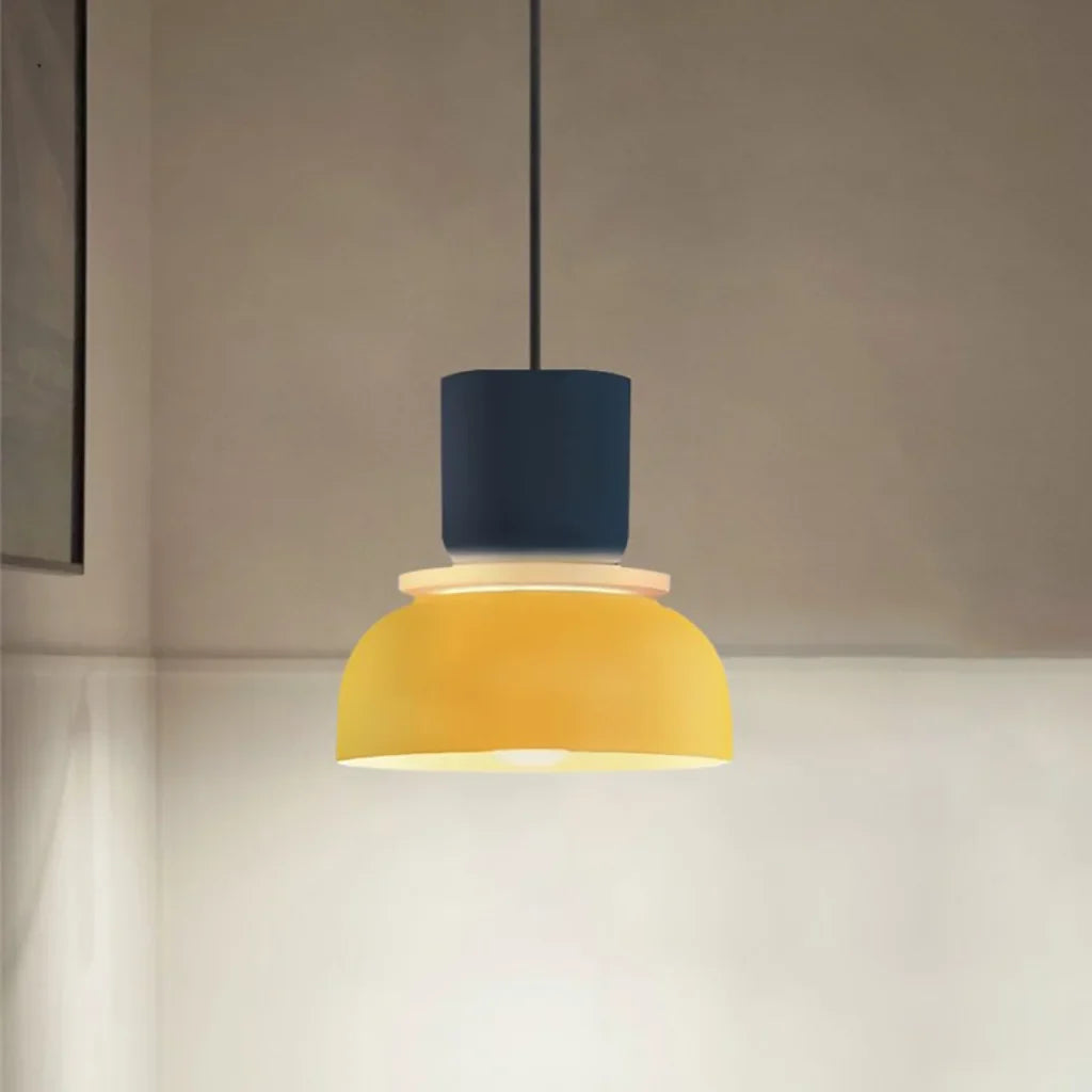 Nordische Pendelleuchte mit Farbblock-Design für moderne Räume