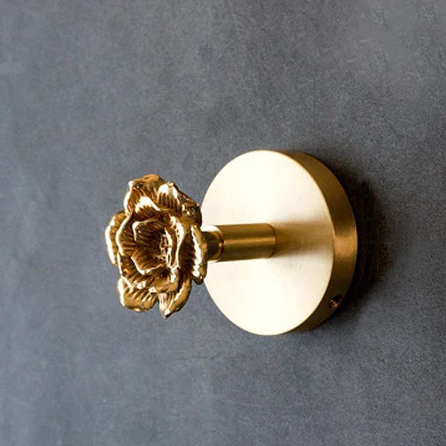 Messing Tierkopf Wandhaken – dekorativer Kleiderhaken mit Goldfinish