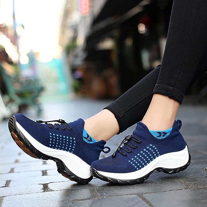 Orthopädischer Sneaker mit breiter Zehenbox für Plantarfasziitis