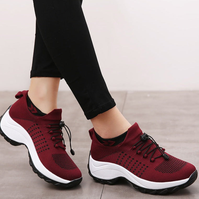 Orthopädischer Sneaker mit breiter Zehenbox für Plantarfasziitis