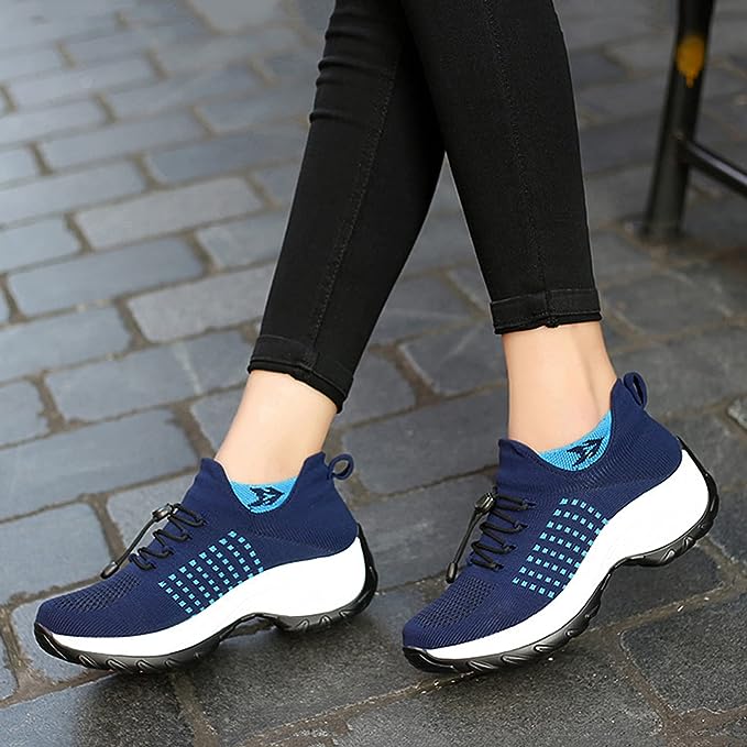 Orthopädischer Sneaker mit breiter Zehenbox für Plantarfasziitis