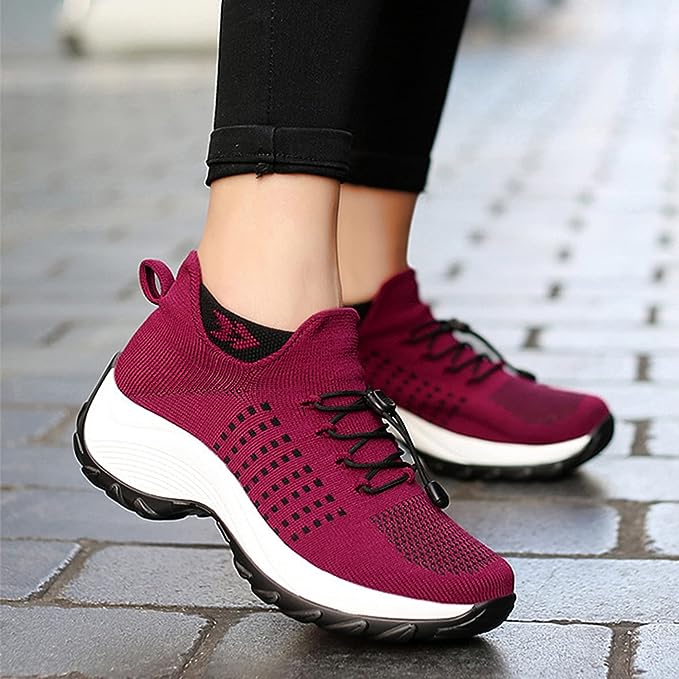 Orthopädischer Sneaker mit breiter Zehenbox für Plantarfasziitis