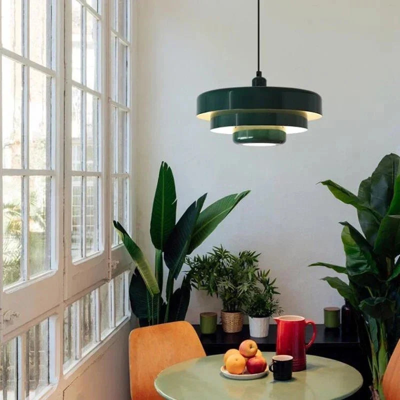 Minimalistische Pendelleuchte im nordischen Design mit Macaron-Farben