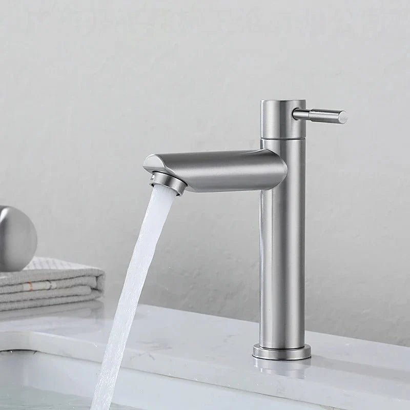 Einhebel-Badezimmerhahn aus Edelstahl – modernes Design