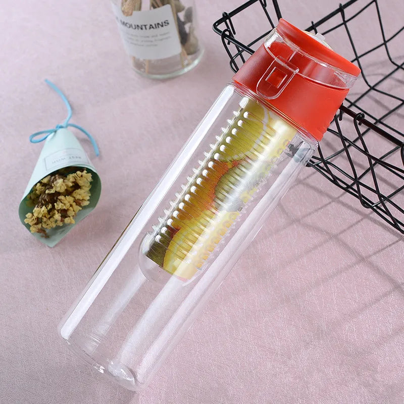 Trinkflasche mit Fruchtinfuser – 700 ml, BPA-frei, für Sport & Alltag