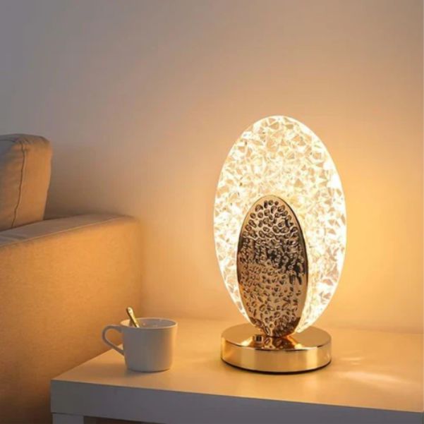Tischlampe Pfauen-Design mit kristallähnlichen Lichtreflexen