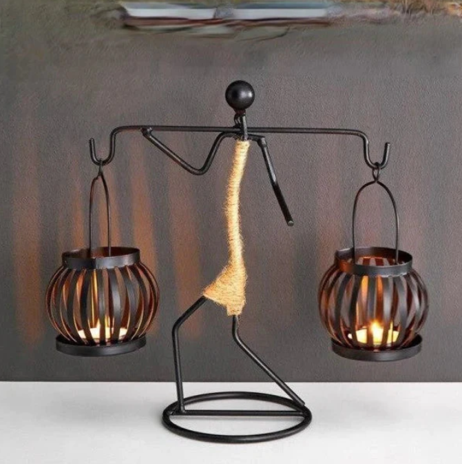 Kerzenständer Metallfigur Vintage – dekoratives Windlicht für Zuhause