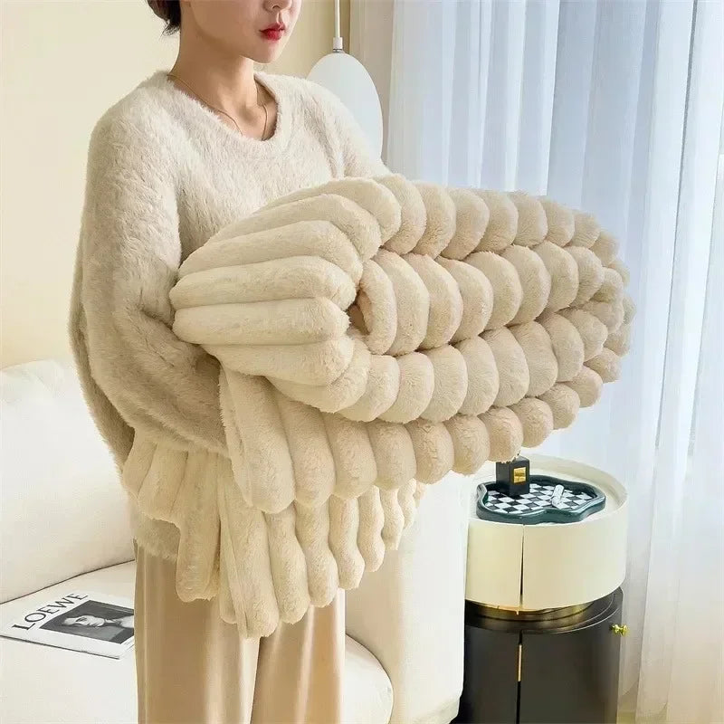 Fleece Decke weich warm – für Sofa, Bett und Freizeit