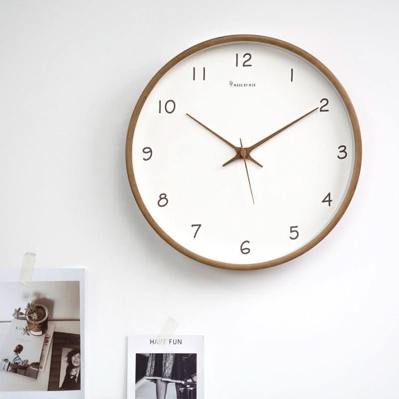 Analoge Holz-Wanduhr mit geräuschlosem Uhrwerk – 25 cm