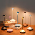 Kabellose LED Tischlampe mit Touch-Dimmer und USB-Akku