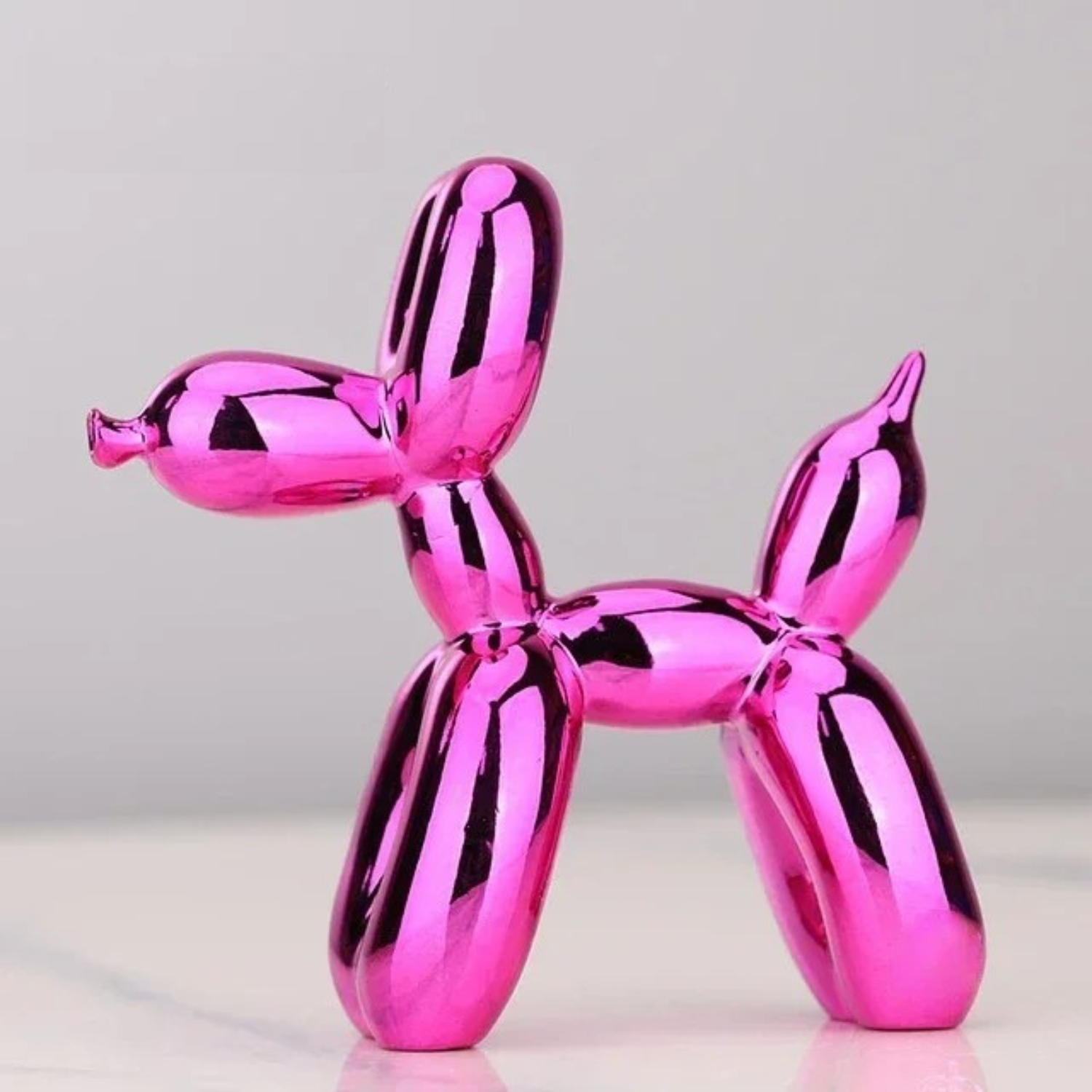 Ballon Hund Skulptur aus Harz – moderne Pop-Art Dekofigur