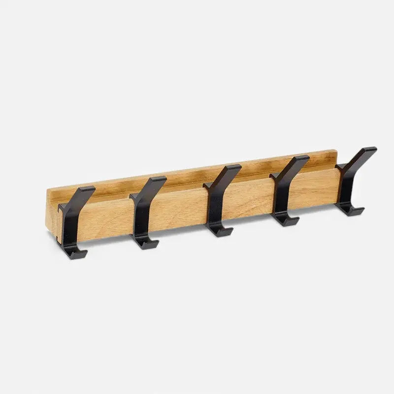 aus Holz und Metall – platzsparende Hakenleiste