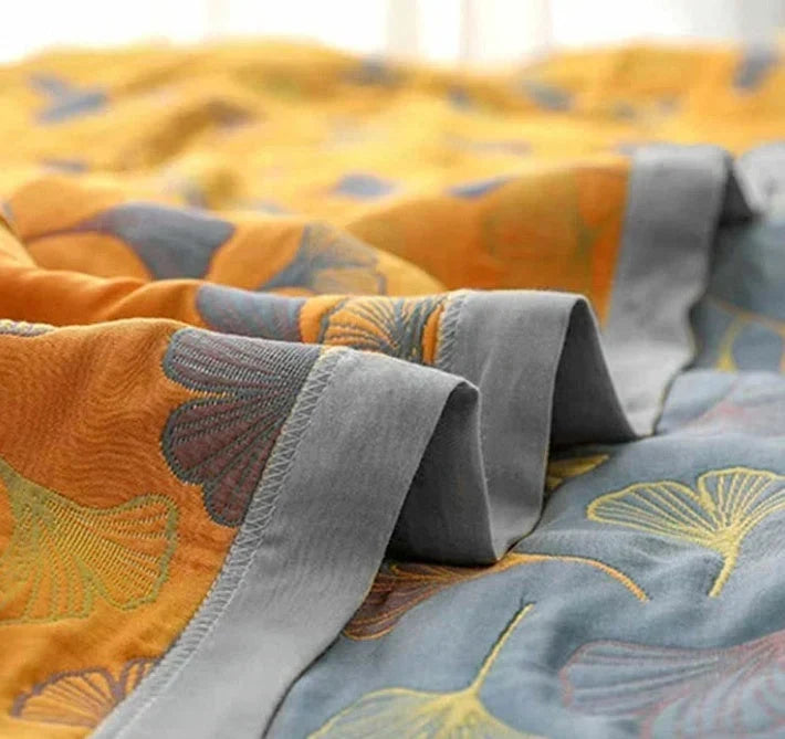 Wendbare Wohndecke mit Ginkgoblattmuster – beidseitig nutzbar