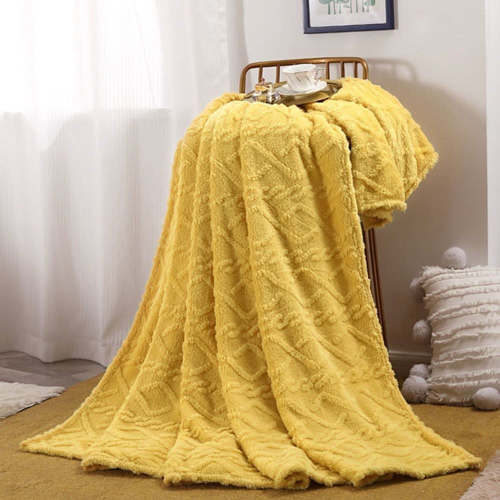 Flauschige Fleece-Decke mit 3D-Design – weich und wärmend
