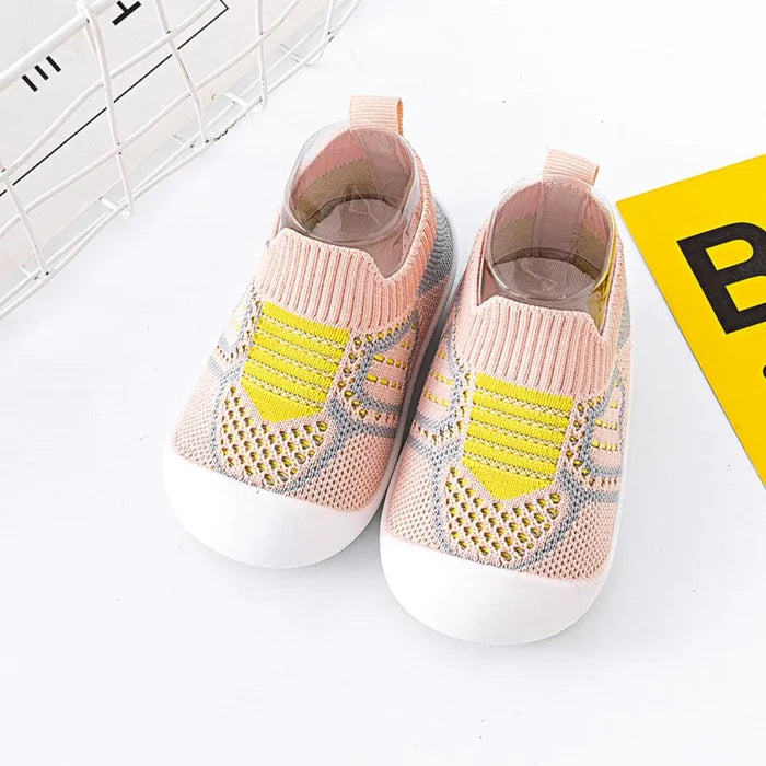 Babyschuhe rutschfest mit weicher Sohle für erste Schritte