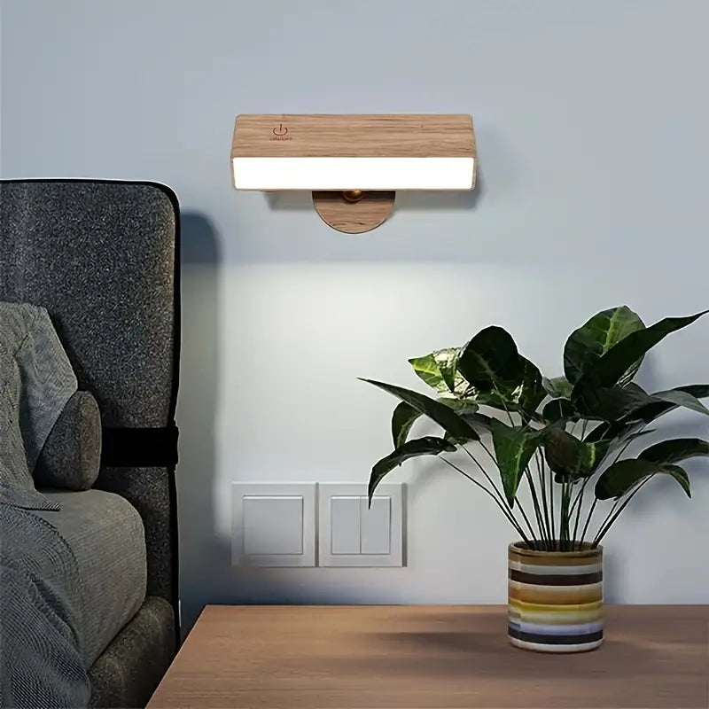 Kabellose Wandlampe mit Holzfinish – wiederaufladbar und dimmbar