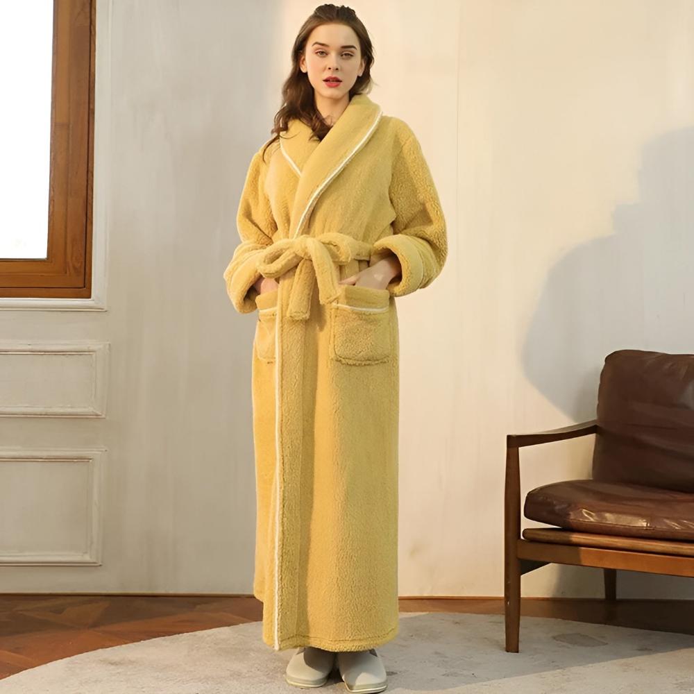 Langer Bademantel mit Schalkragen – kuschelig warm für Damen und Herren