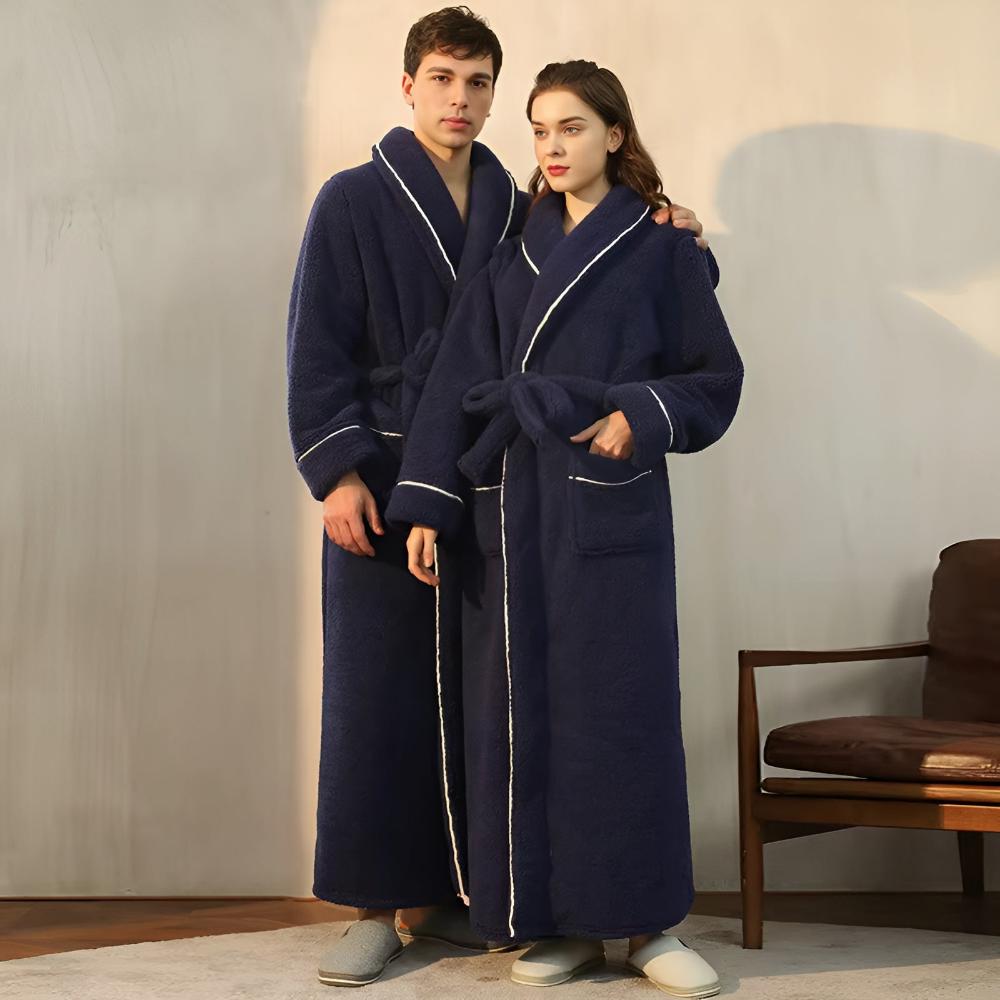 Langer Bademantel mit Schalkragen – kuschelig warm für Damen und Herren