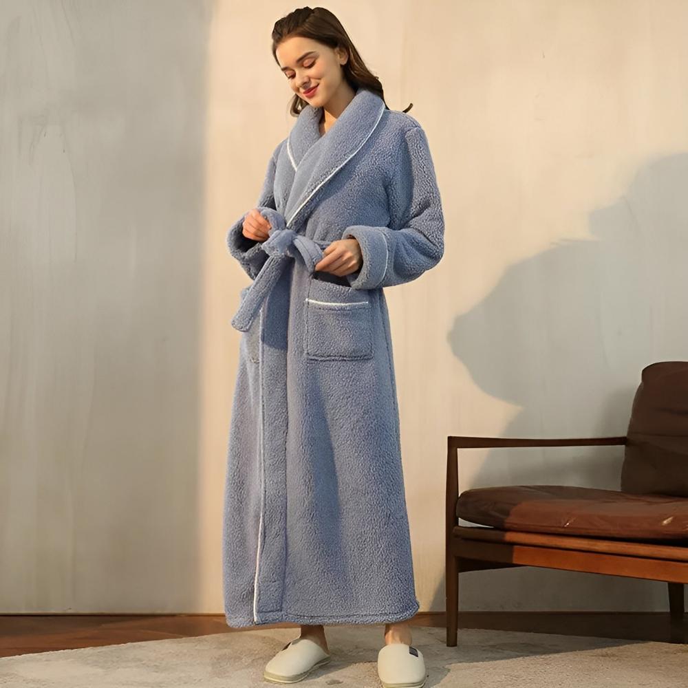 Langer Bademantel mit Schalkragen – kuschelig warm für Damen und Herren