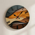 Runde Wanduhr mit lautlosem Uhrwerk und skandinavischem Design