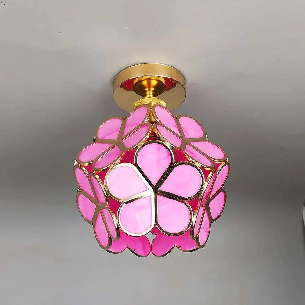 Blumenförmige Deckenleuchte mit Kristalldesign für elegante Räume