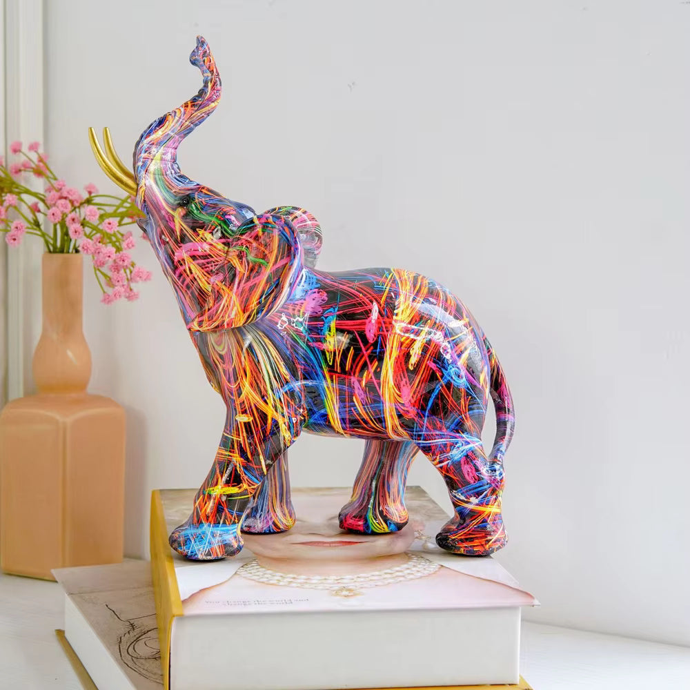 Dekorative Skulptur aus Resin mit farbiger Oberflächenstruktur
