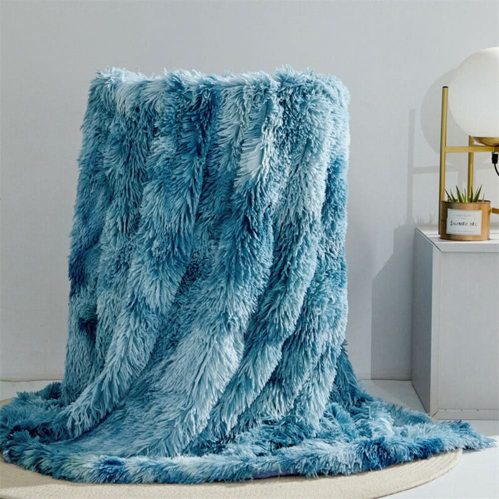 Kunstfell Kuscheldecke – flauschig weich für das ganze Jahr