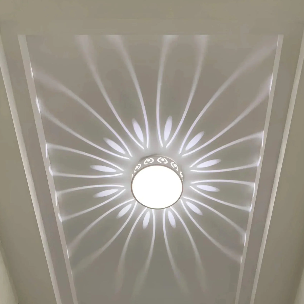 LED Deckenleuchte Kristall Acryl mit dekorativem Lichtmuster
