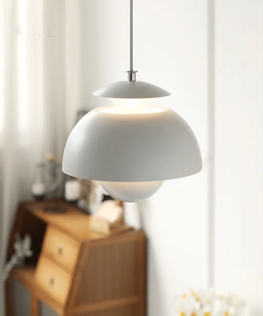 Retro Deckenleuchte aus poliertem Metall im Art-Déco-Stil