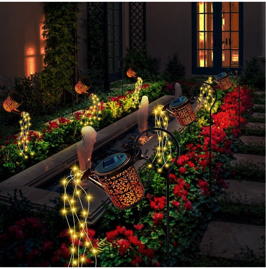 Solar Gießkannenlicht mit Wasserfall-Lichteffekt für den Garten
